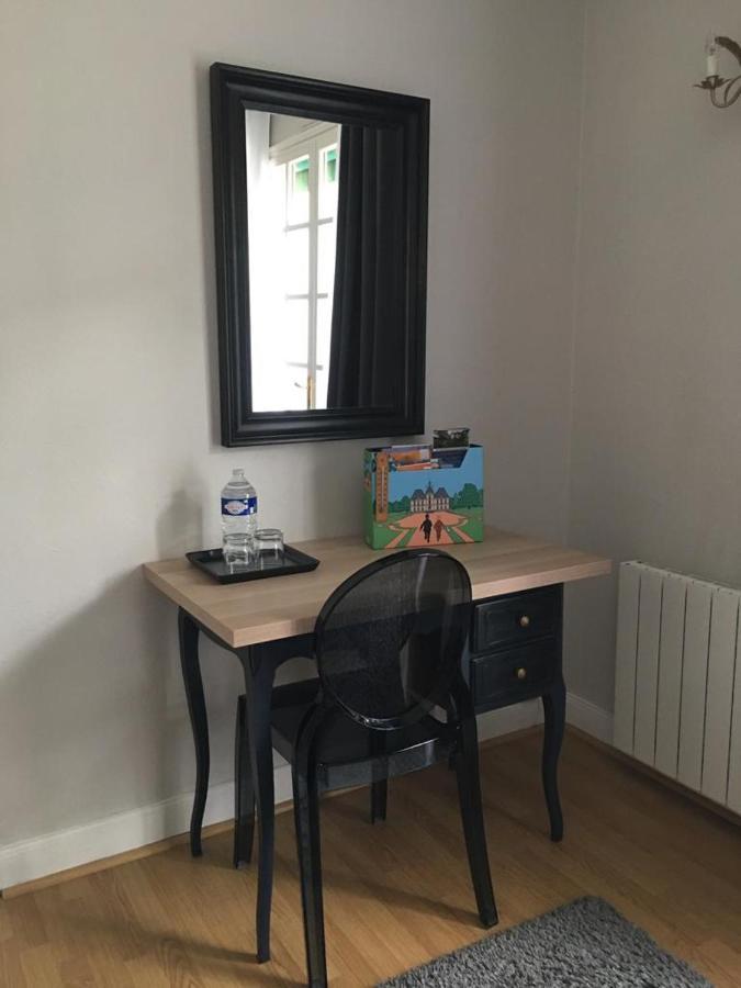 La Tour De Saint Cyr B&B 외부 사진