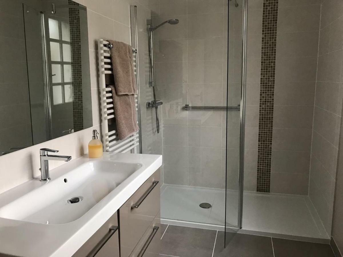 La Tour De Saint Cyr B&B 외부 사진